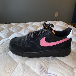 Nike Air Force block and pink